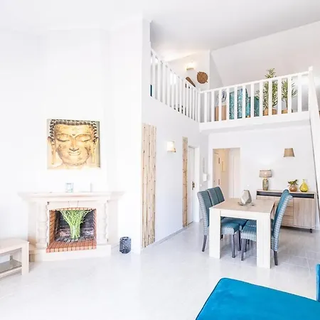 Casa Vela *
